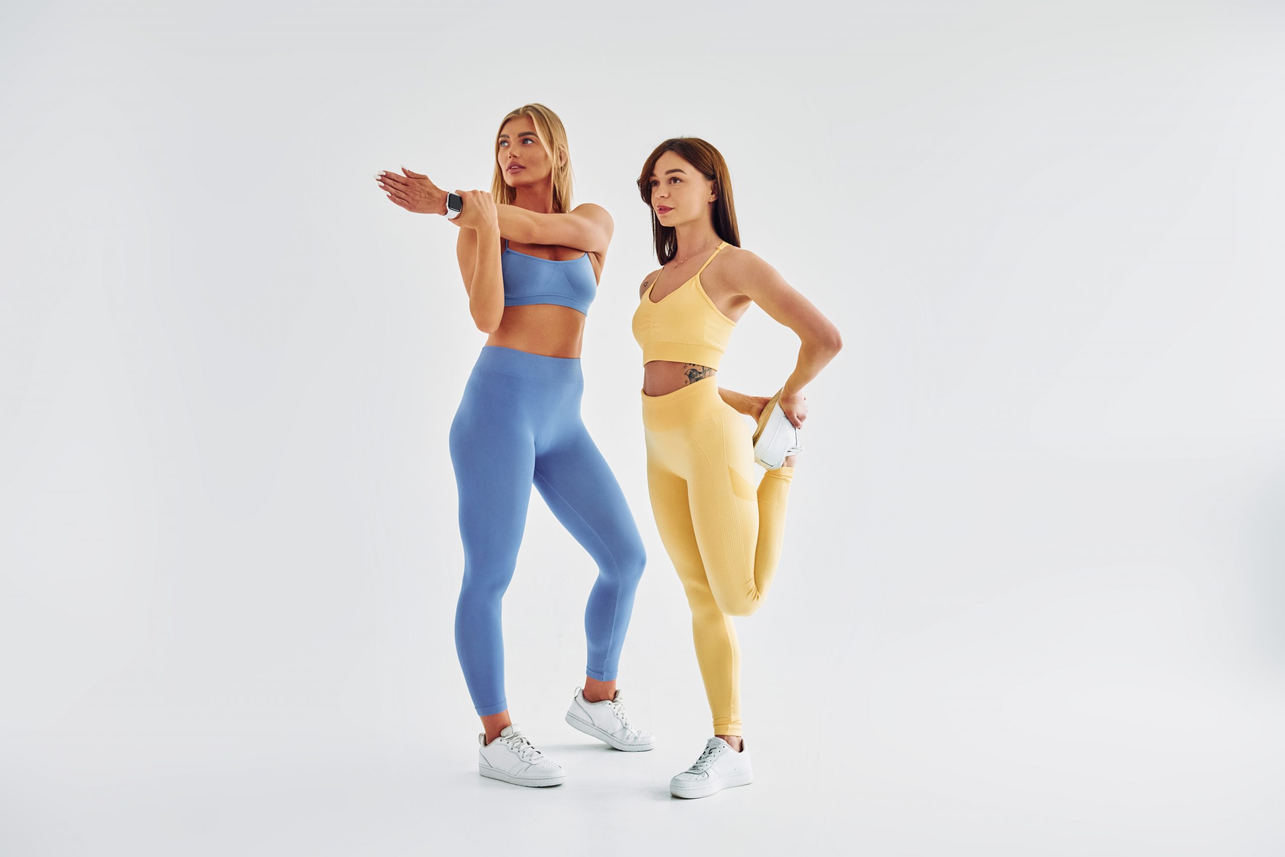 Como identificar tecidos de qualidade na hora de comprar roupas de moda praia e fitness